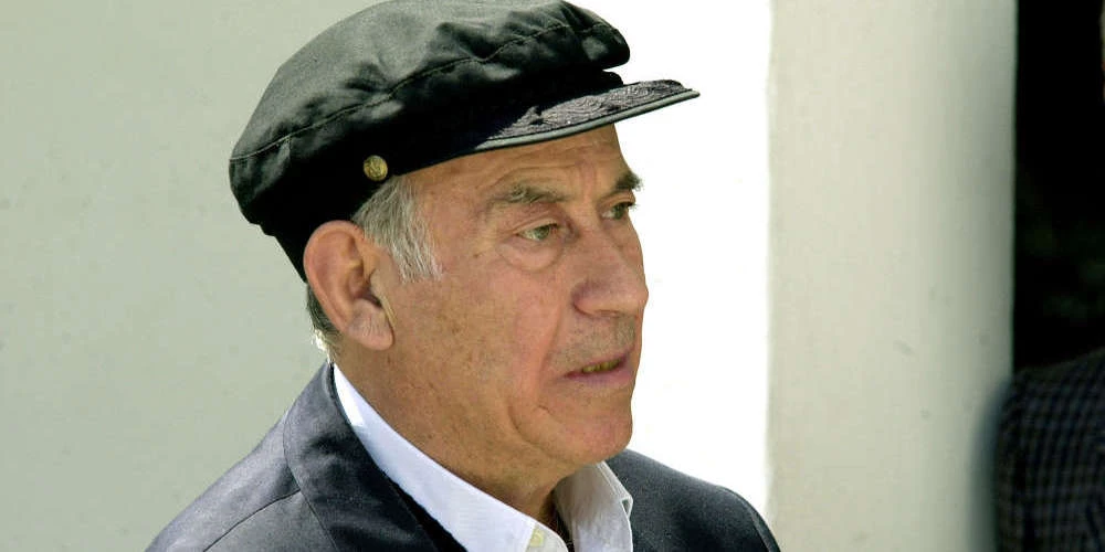 Σαν σήμερα «έφυγε» ο καλός μας άνθρωπος, Θανάσης Βέγγος (εικόνες, βίντεο)